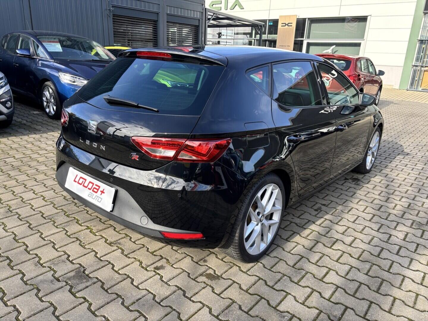 OZ190V01487_14.webp_LEON Fr 1.8 TSI 132 kW manuál