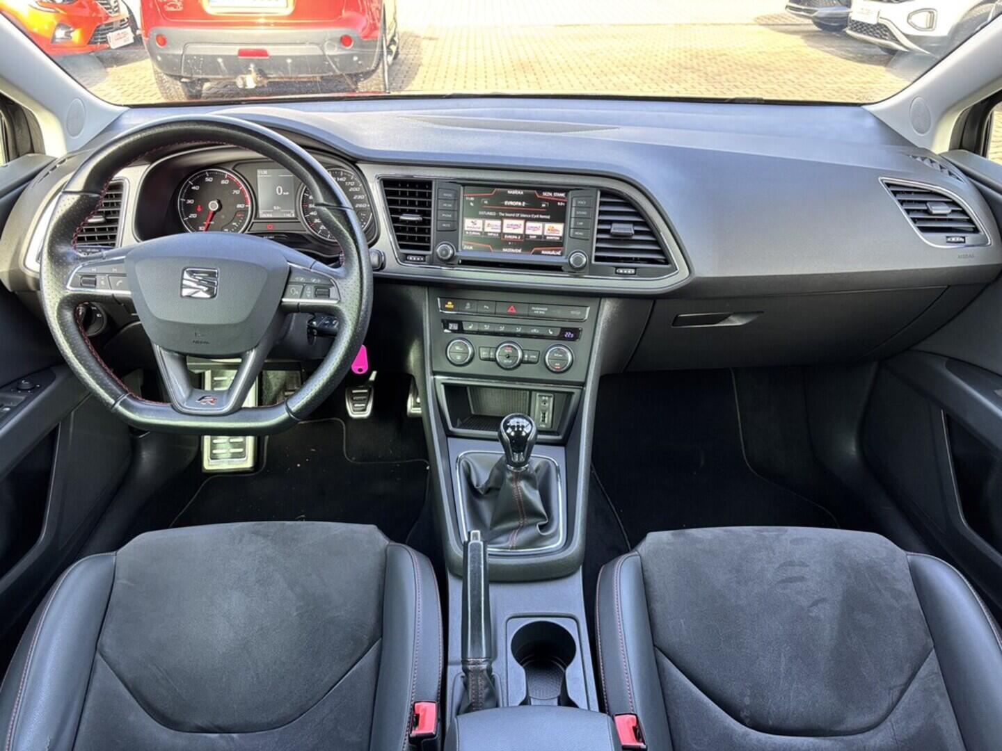 OZ190V01487_24.webp_LEON Fr 1.8 TSI 132 kW manuál