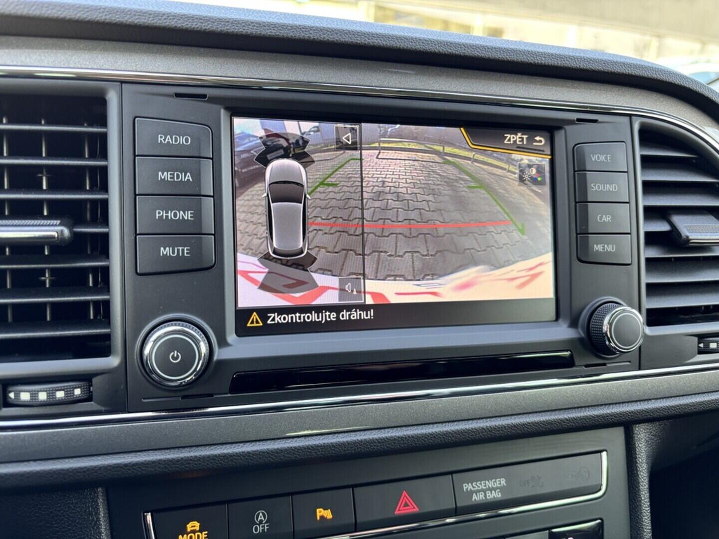 OZ190V01487_31.webp_LEON Fr 1.8 TSI 132 kW manuál