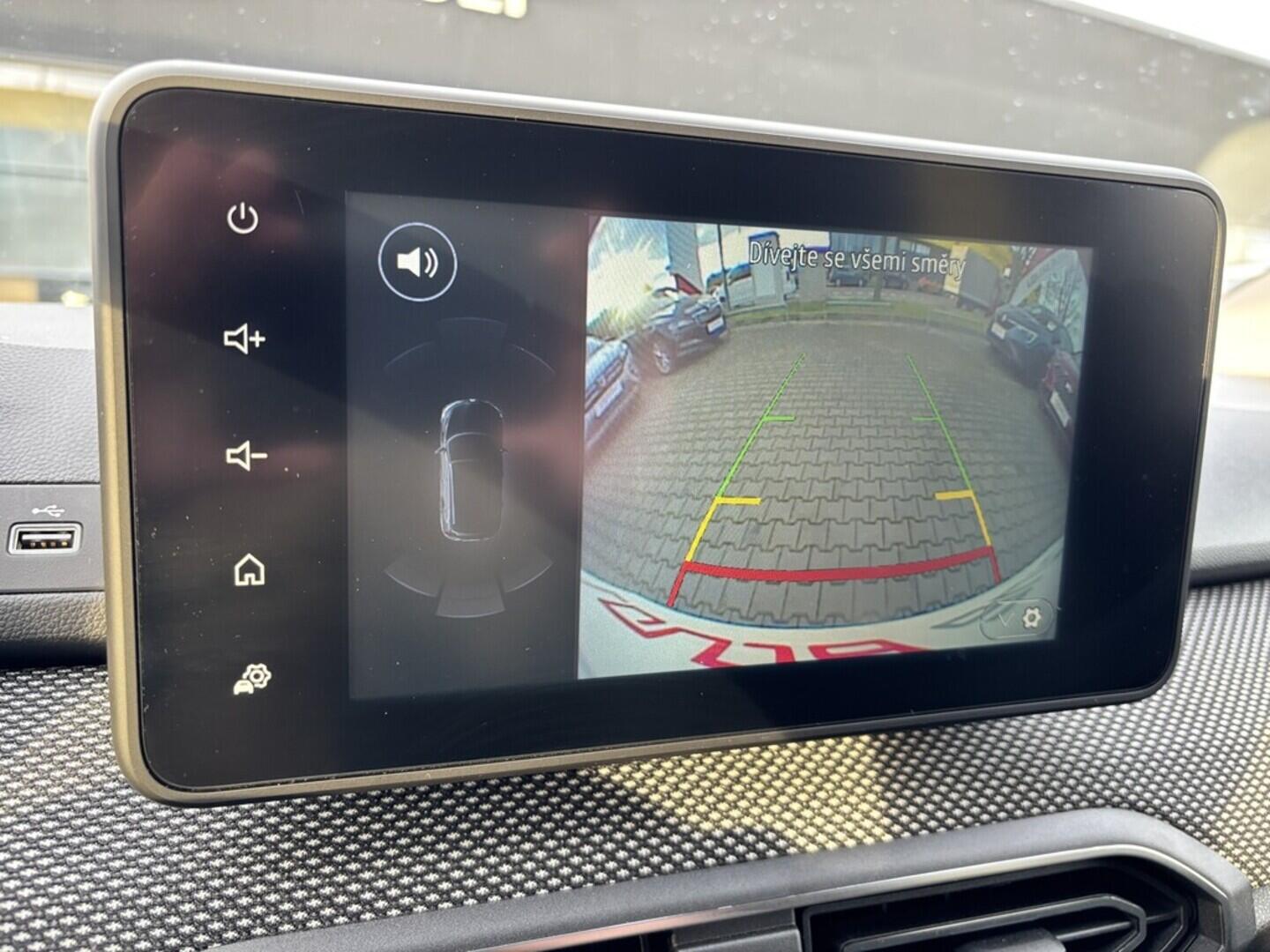 OZ190V01489_32.webp_JOGGER  1.0             67 kW manuál