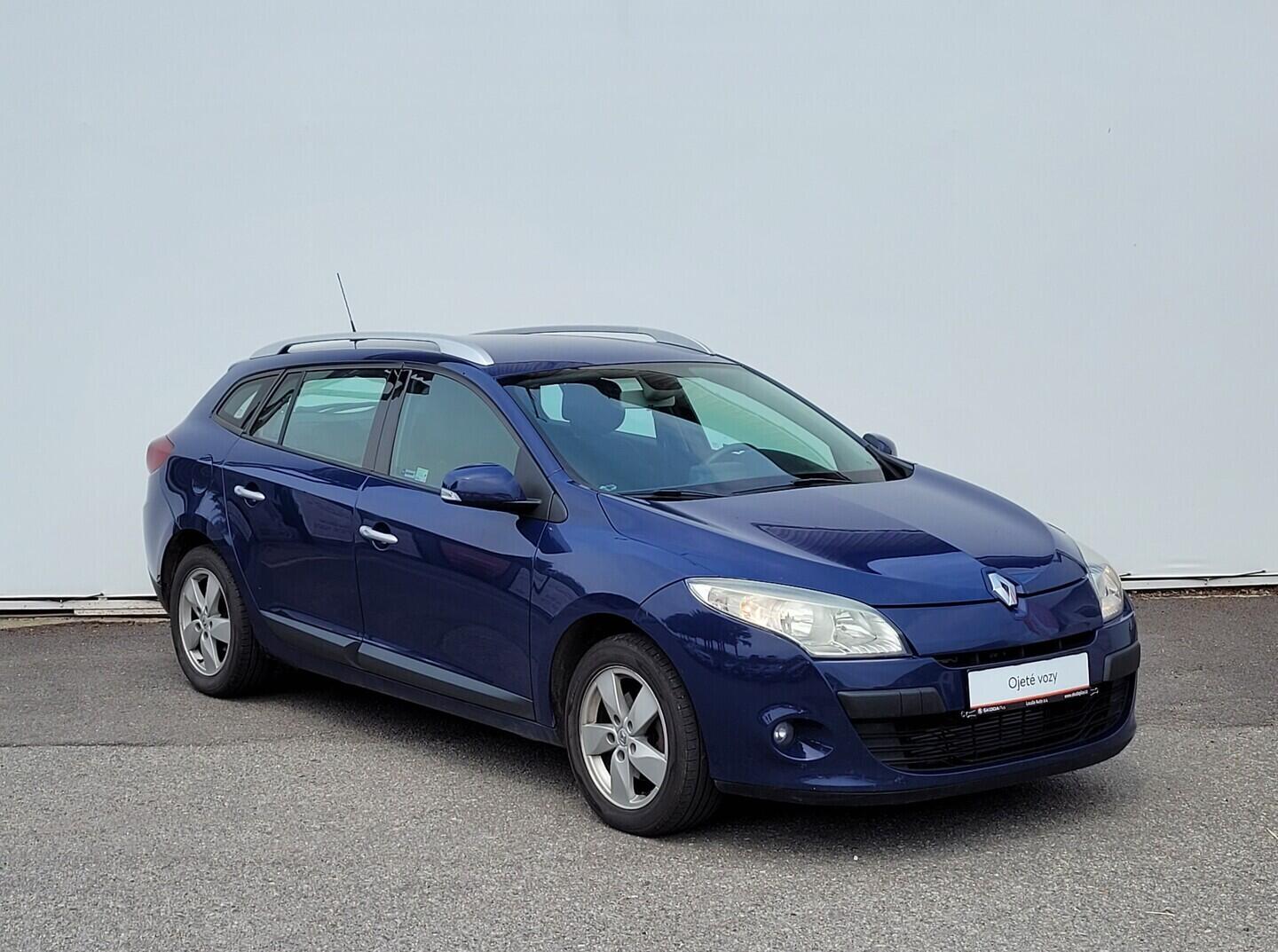 OZ190V01490_17.webp_MÉGANE dynamique 1.9 DCI 96 kW manuál