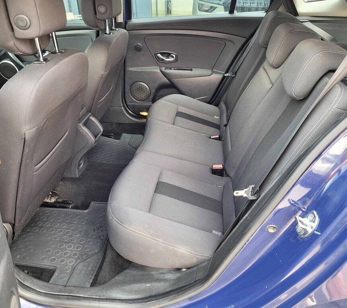 OZ190V01490_20.webp_MÉGANE dynamique 1.9 DCI 96 kW manuál