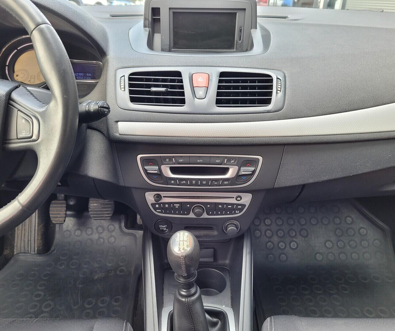 OZ190V01490_22.webp_MÉGANE dynamique 1.9 DCI 96 kW manuál