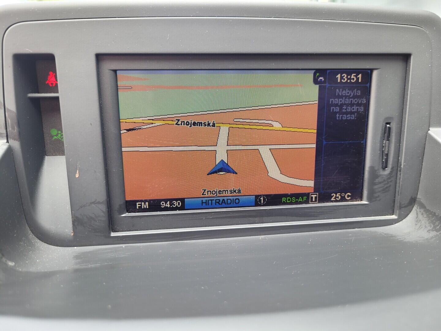 OZ190V01490_25.webp_MÉGANE dynamique 1.9 DCI 96 kW manuál