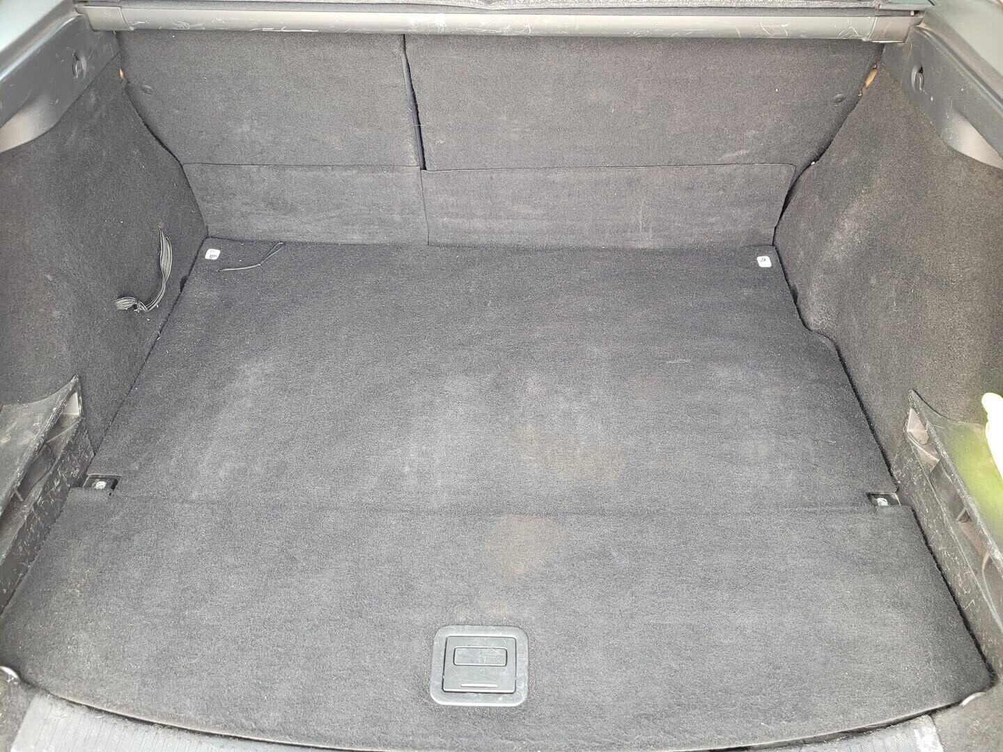 OZ190V01490_30.webp_MÉGANE dynamique 1.9 DCI 96 kW manuál