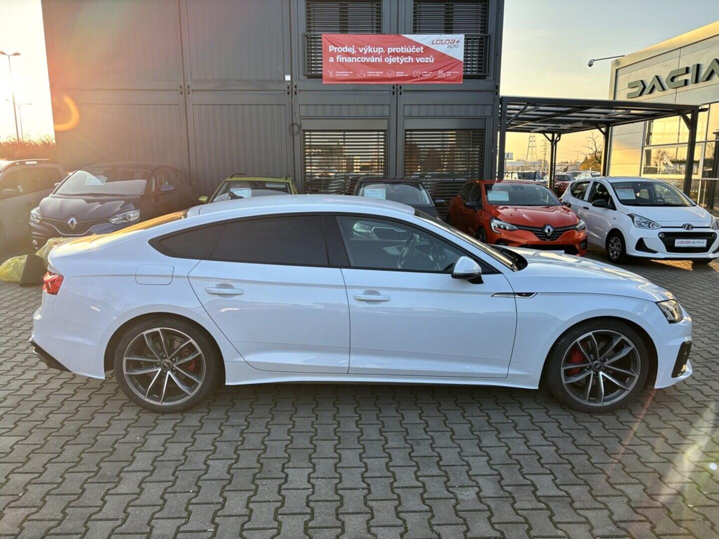 OZ190V01493_13.webp_A5 SPORTBACK Sline 2.0 TDI 150 kW automat, DPH