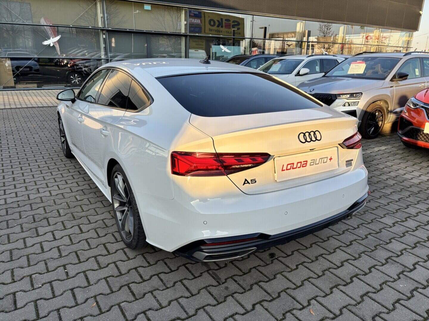 OZ190V01493_16.webp_A5 SPORTBACK Sline 2.0 TDI 150 kW automat, DPH