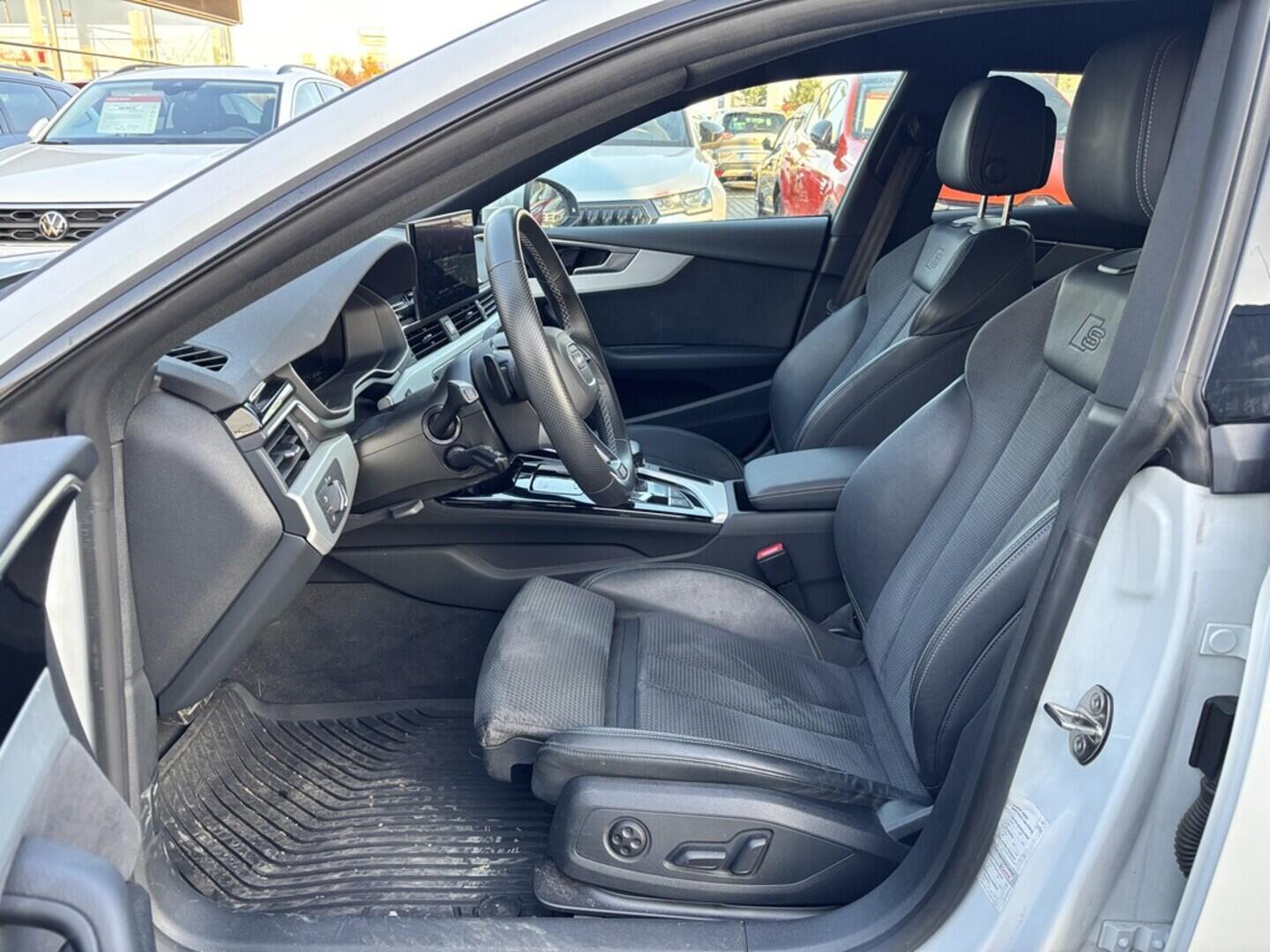 OZ190V01493_18.webp_A5 SPORTBACK Sline 2.0 TDI 150 kW automat, DPH