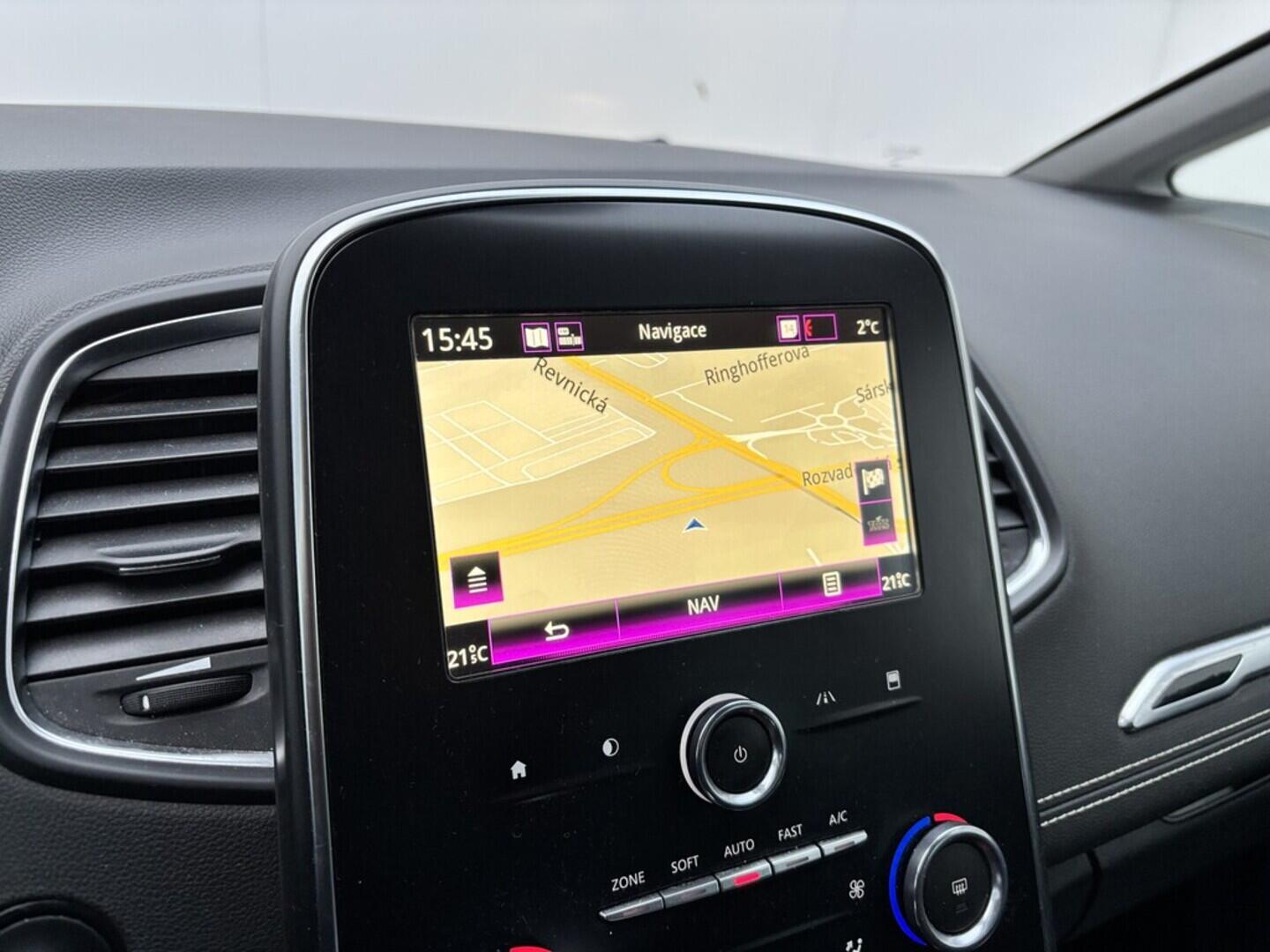 OZ190V01500_26.webp_GRAND SCÉNIC  1.3 TCe 120 kW automat, DPH