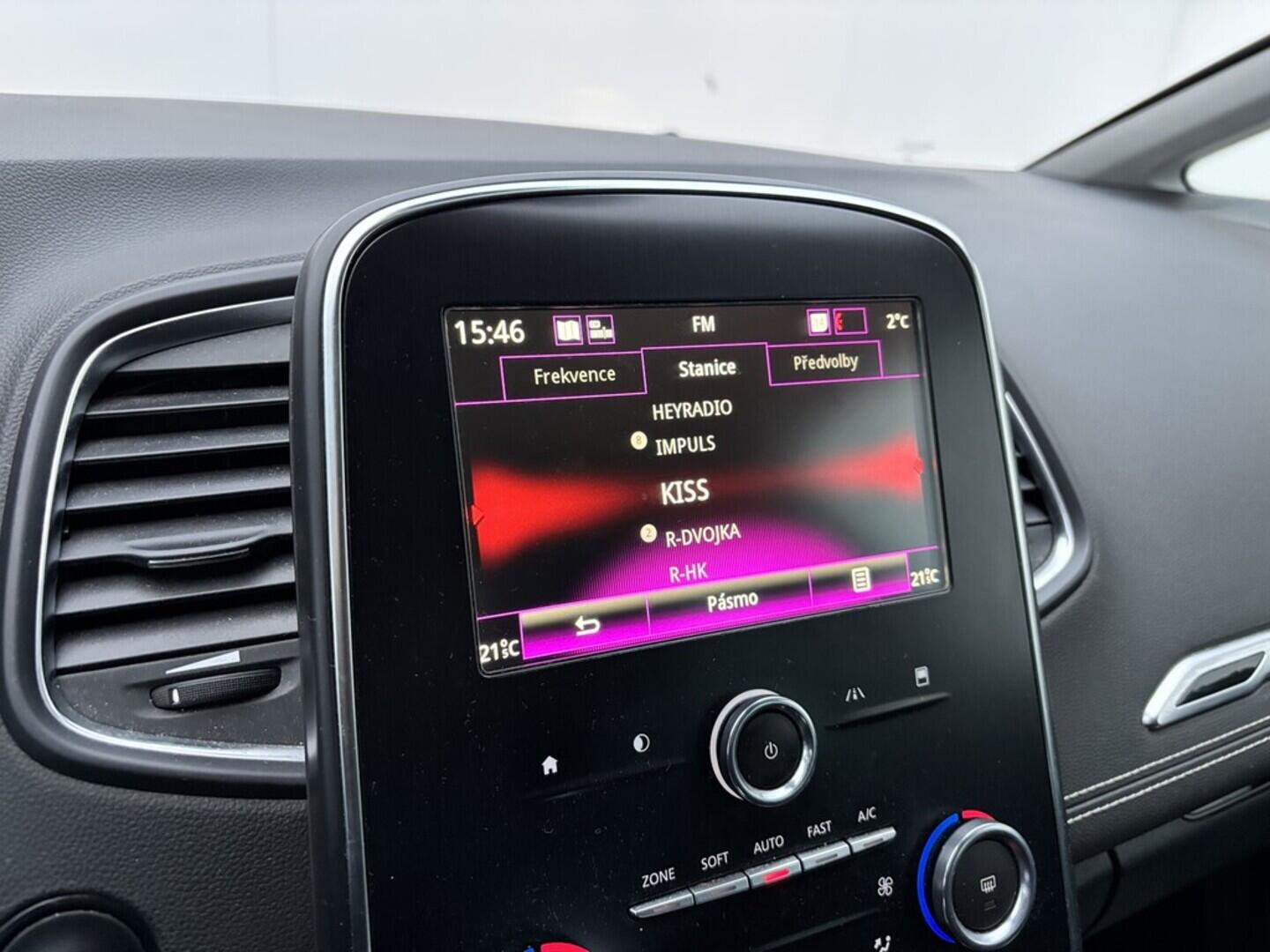 OZ190V01500_28.webp_GRAND SCÉNIC  1.3 TCe 120 kW automat, DPH