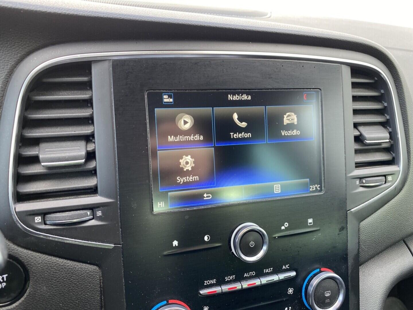 OZ190V01501_25.webp_MÉGANE  1.3 TCe 103 kW manuál, DPH