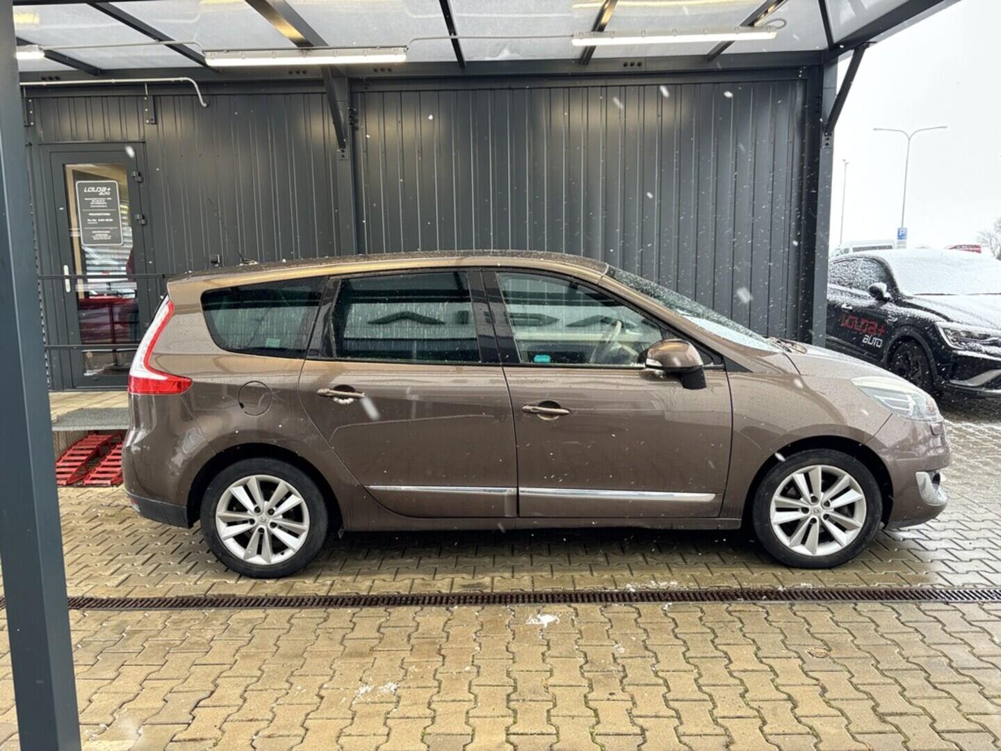 OZ190V01502_11.webp_SCÉNIC  1.6 DCI 96 kW manuál