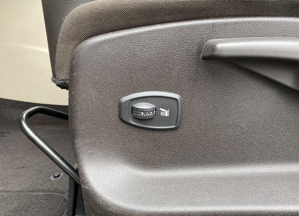 OZ190V01502_22.webp_SCÉNIC  1.6 DCI 96 kW manuál