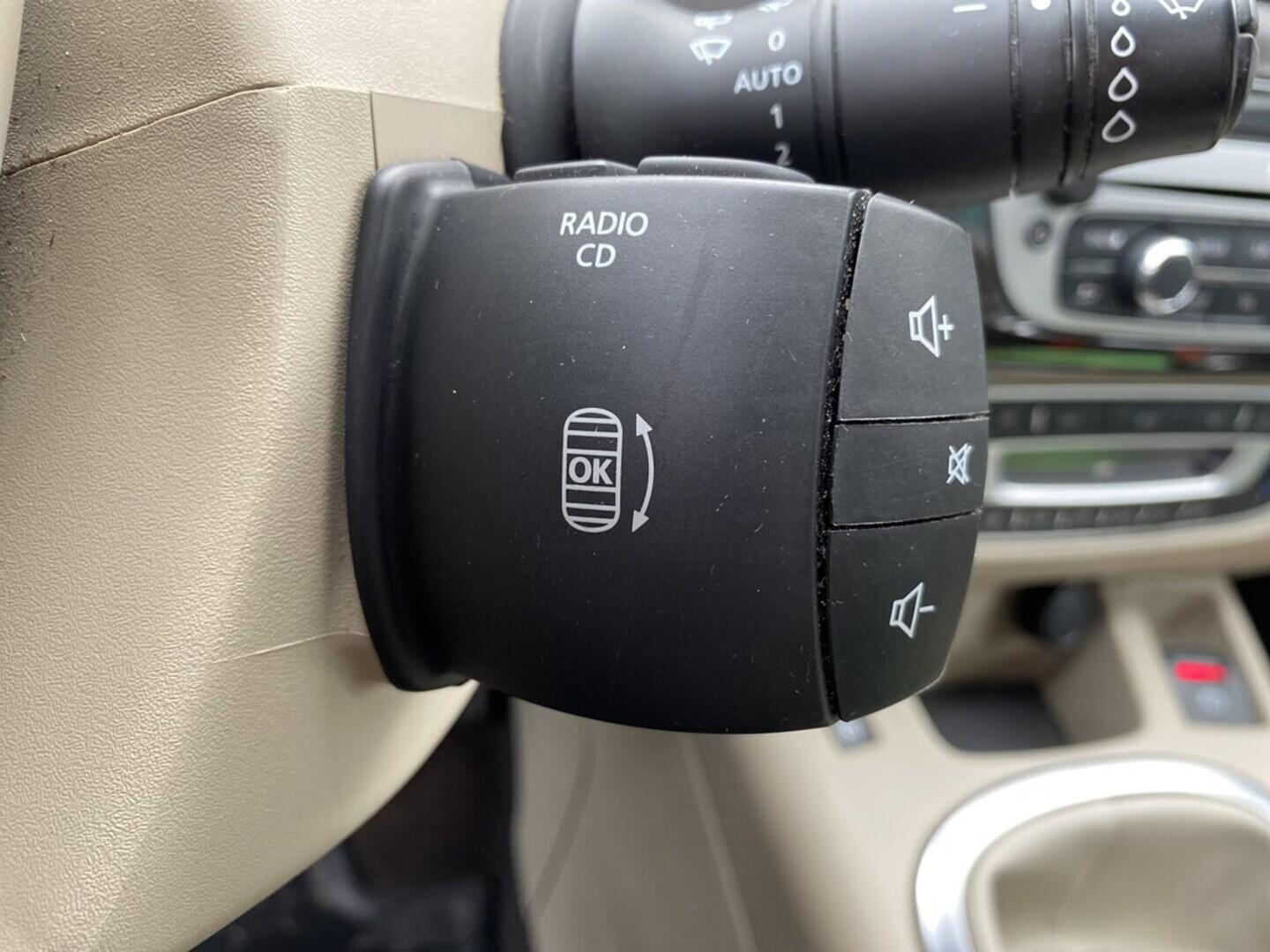 OZ190V01502_24.webp_SCÉNIC  1.6 DCI 96 kW manuál