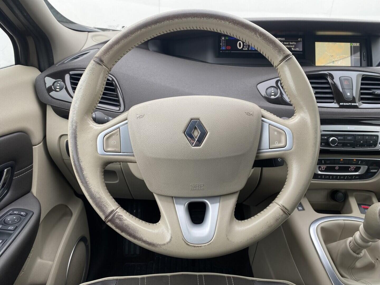 OZ190V01502_32.webp_SCÉNIC  1.6 DCI 96 kW manuál