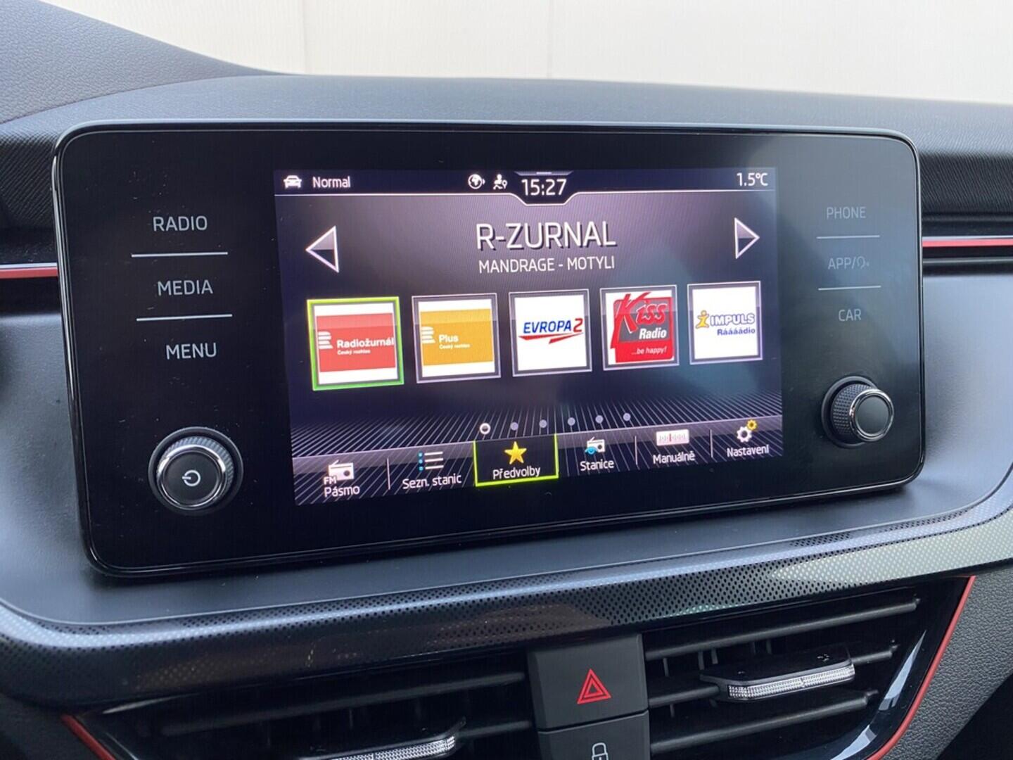 OZ190V01507_26.webp_SCALA Monte Carlo 1.0 TSI 81 kW automat