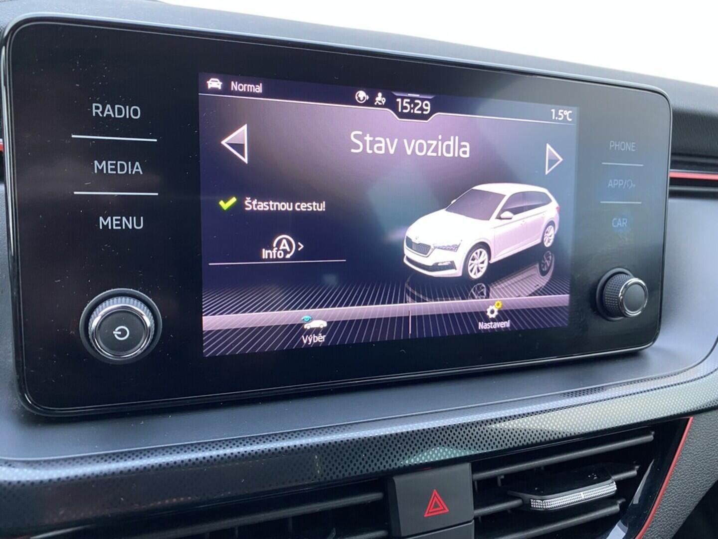 OZ190V01507_29.webp_SCALA Monte Carlo 1.0 TSI 81 kW automat