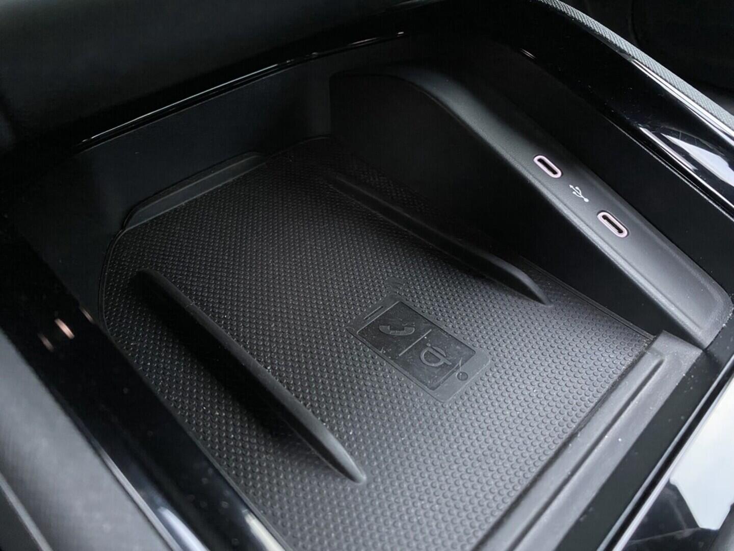 OZ190V01507_32.webp_SCALA Monte Carlo 1.0 TSI 81 kW automat