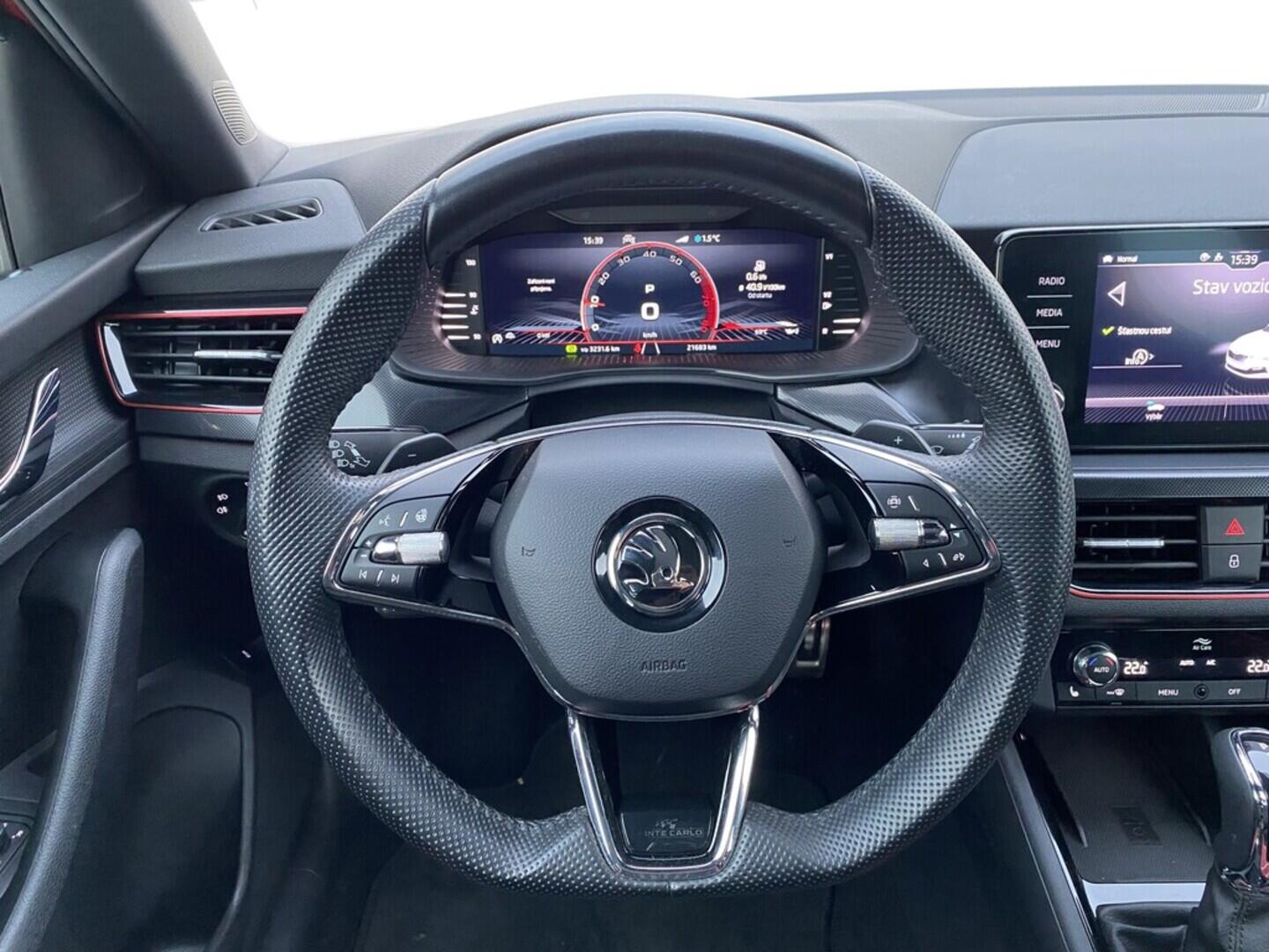 OZ190V01507_38.webp_SCALA Monte Carlo 1.0 TSI 81 kW automat