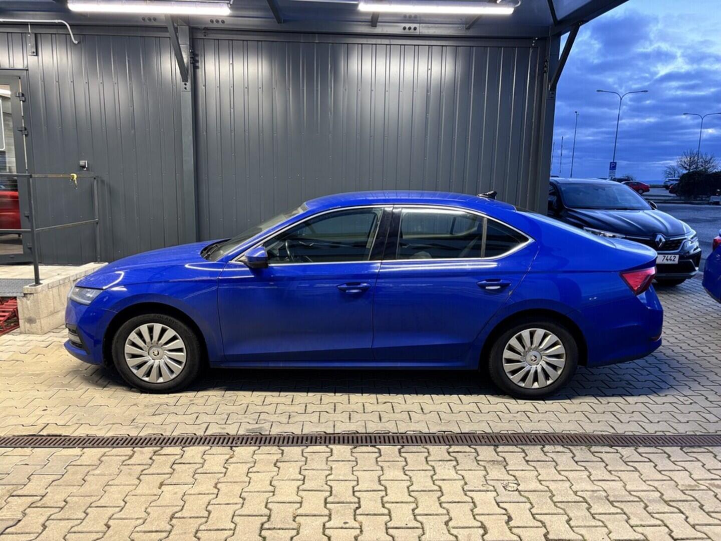 OZ190V01509_11.webp_OCTAVIA  2.0 TDI 110 kW manuál, DPH