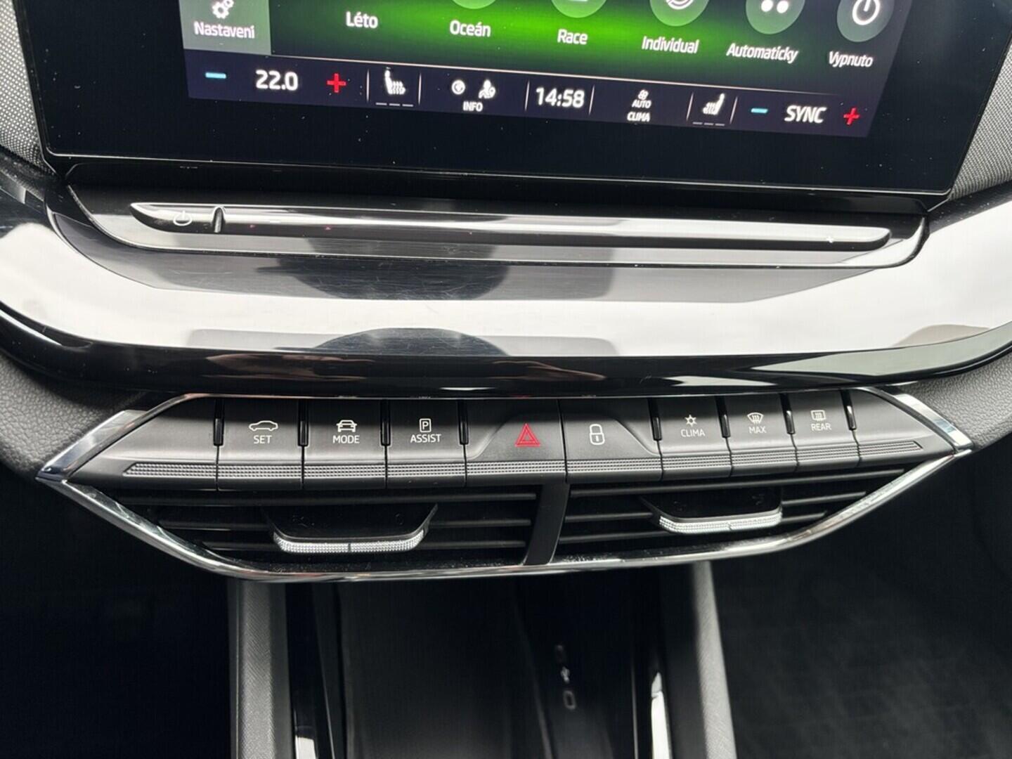 OZ190V01509_38.webp_OCTAVIA  2.0 TDI 110 kW manuál, DPH