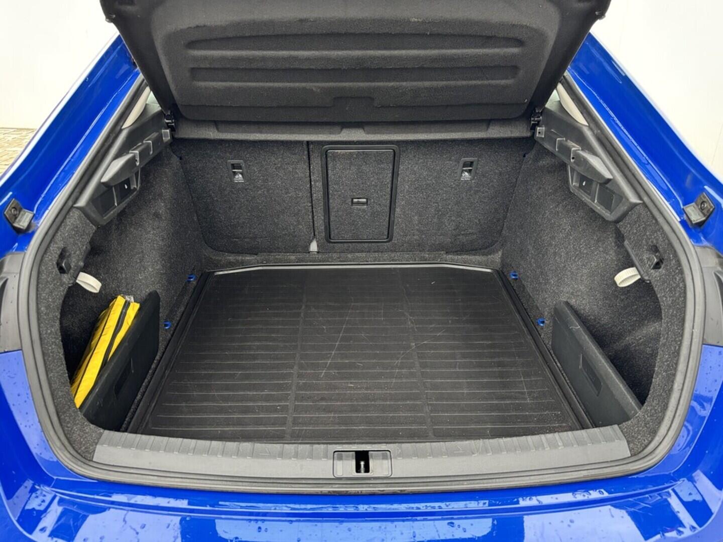 OZ190V01509_41.webp_OCTAVIA  2.0 TDI 110 kW manuál, DPH