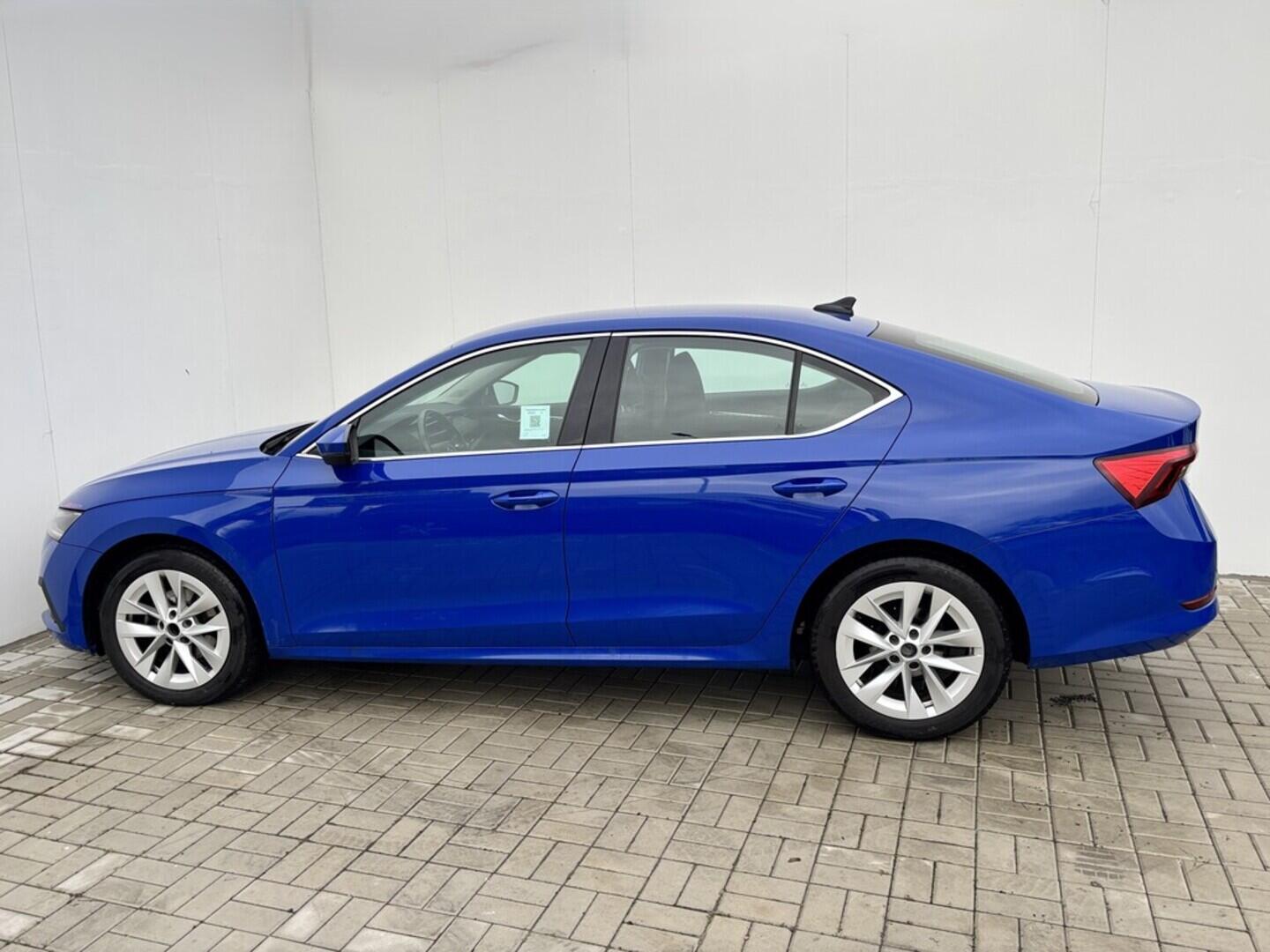 OZ190V01510_17.webp_OCTAVIA Ambition 2.0 TDI 110 kW manuál, DPH