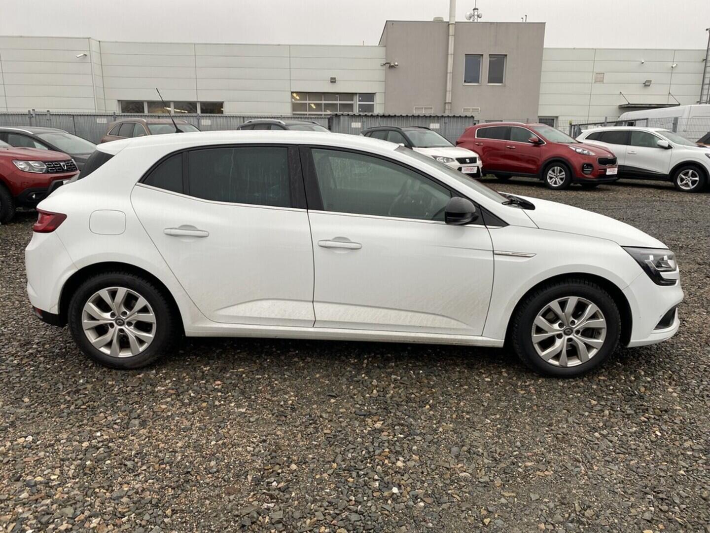 OZ190V01512_11.webp_MÉGANE  1.3 TCe 85 kW manuál, DPH