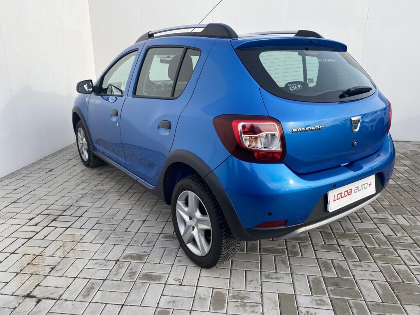 OZ190V01514_16.webp_SANDERO stepway 0.9 TCe 66 kW automat