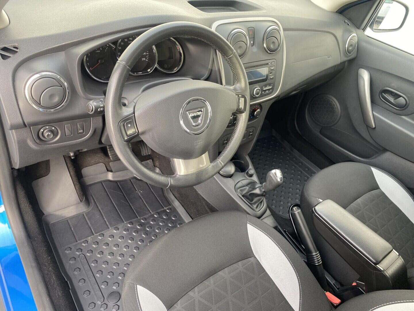 OZ190V01514_19.webp_SANDERO stepway 0.9 TCe 66 kW automat