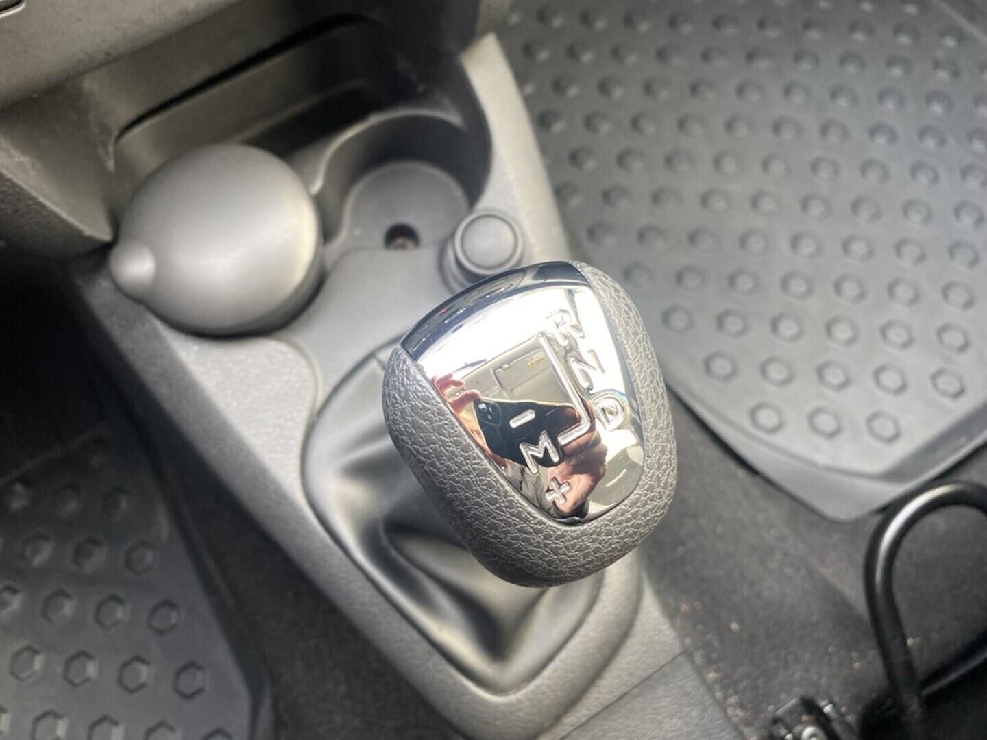 OZ190V01514_25.webp_SANDERO stepway 0.9 TCe 66 kW automat