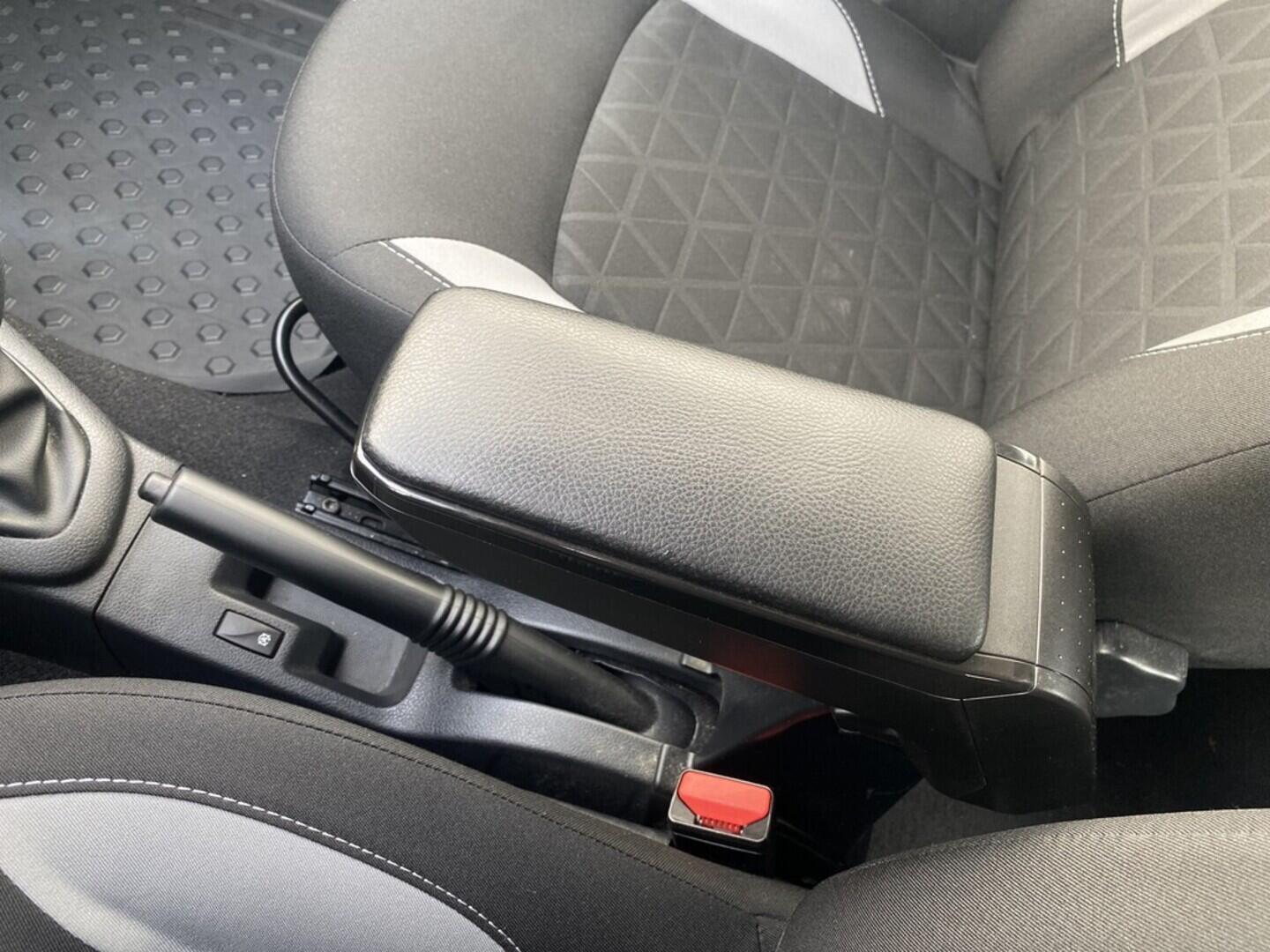 OZ190V01514_27.webp_SANDERO stepway 0.9 TCe 66 kW automat