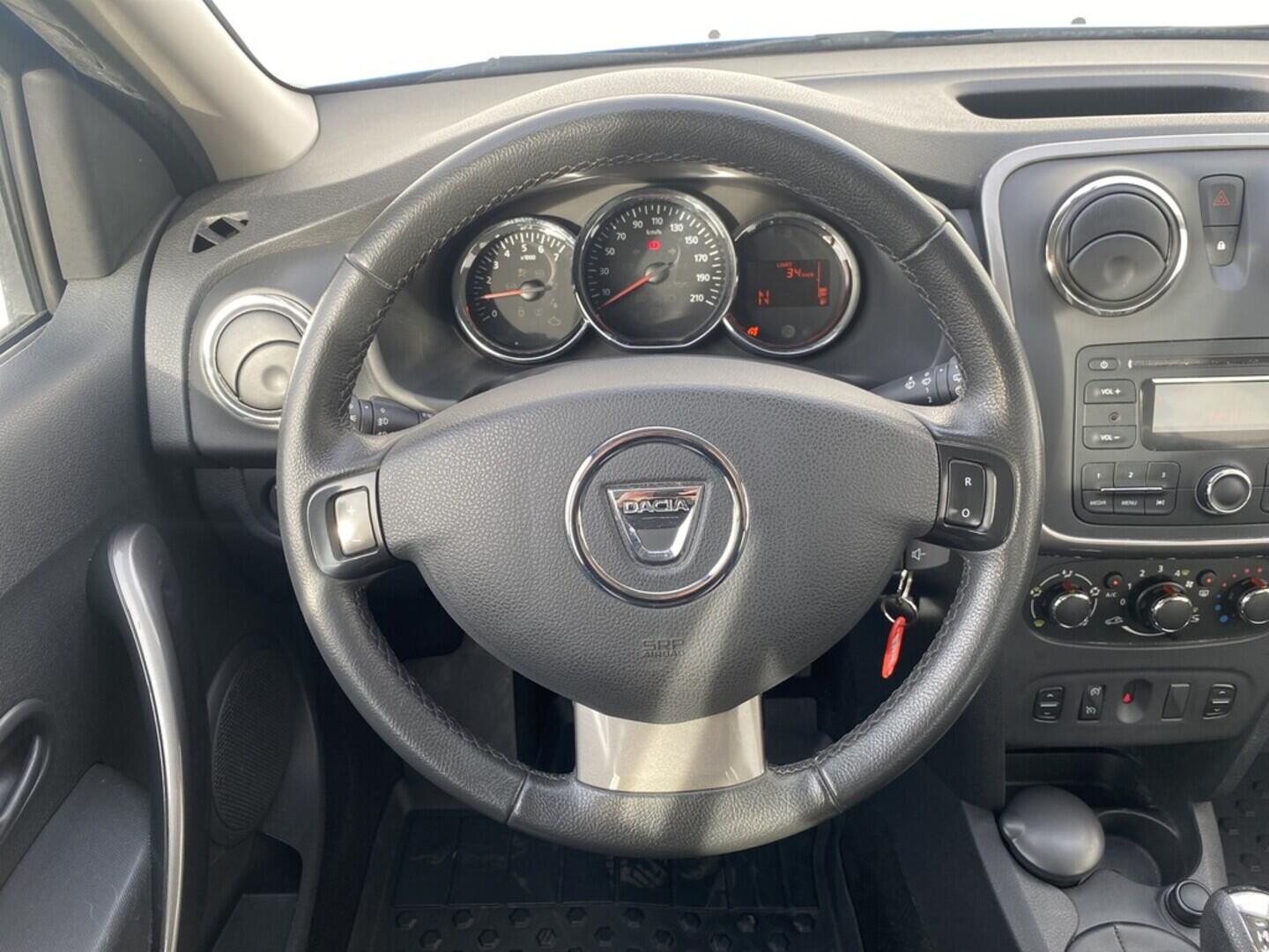 OZ190V01514_31.webp_SANDERO stepway 0.9 TCe 66 kW automat