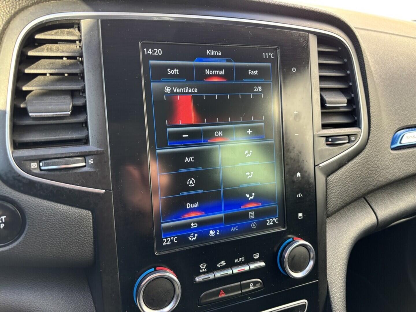 OZ190V01515_36.webp_MÉGANE GT 1.6 TCe 165 kW automat, DPH