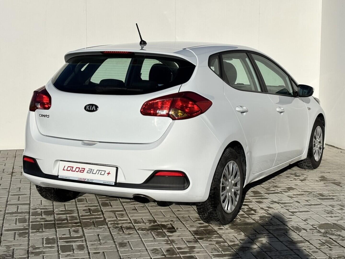 OZ190V01516_14.webp_CEED  1.4 MPI 73 kW manuál