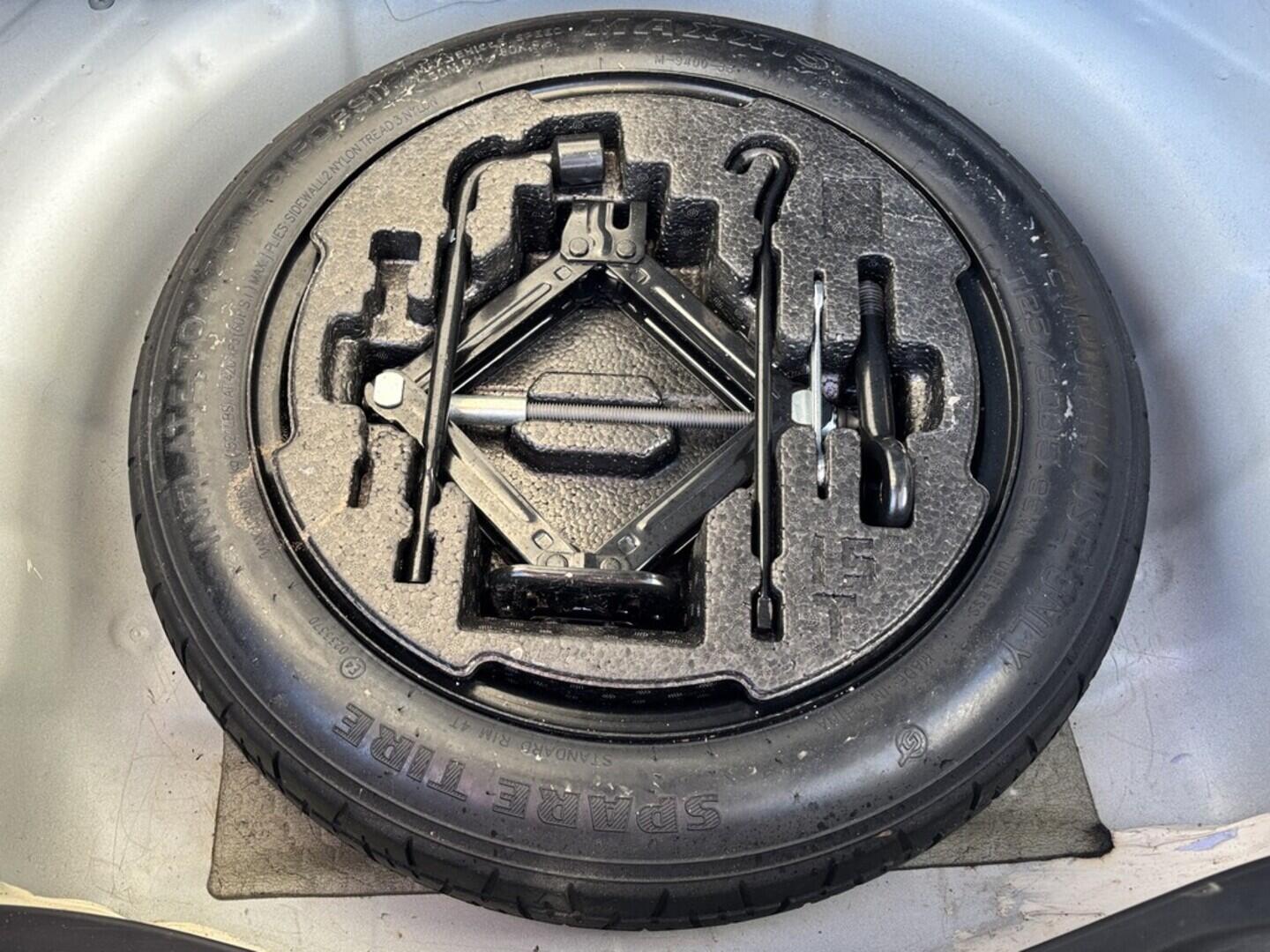 OZ190V01516_32.webp_CEED  1.4 MPI 73 kW manuál