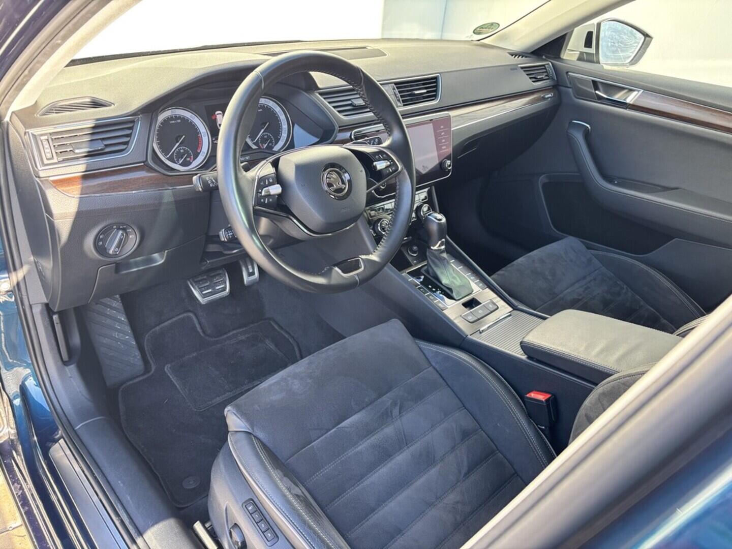 OZ190V01517_19.webp_SUPERB Scout 2.0 TDI 140 kW automat, DPH