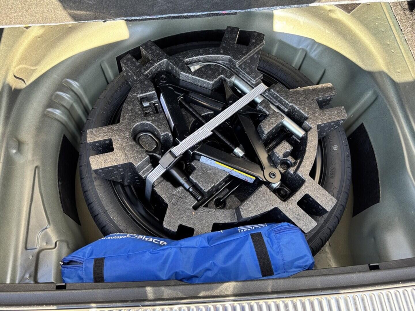 OZ190V01517_43.webp_SUPERB Scout 2.0 TDI 140 kW automat, DPH