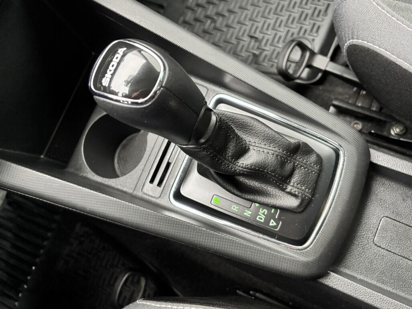 OZ190V01518_34.webp_FABIA Style 1.0 TSI 81 kW automat, DPH