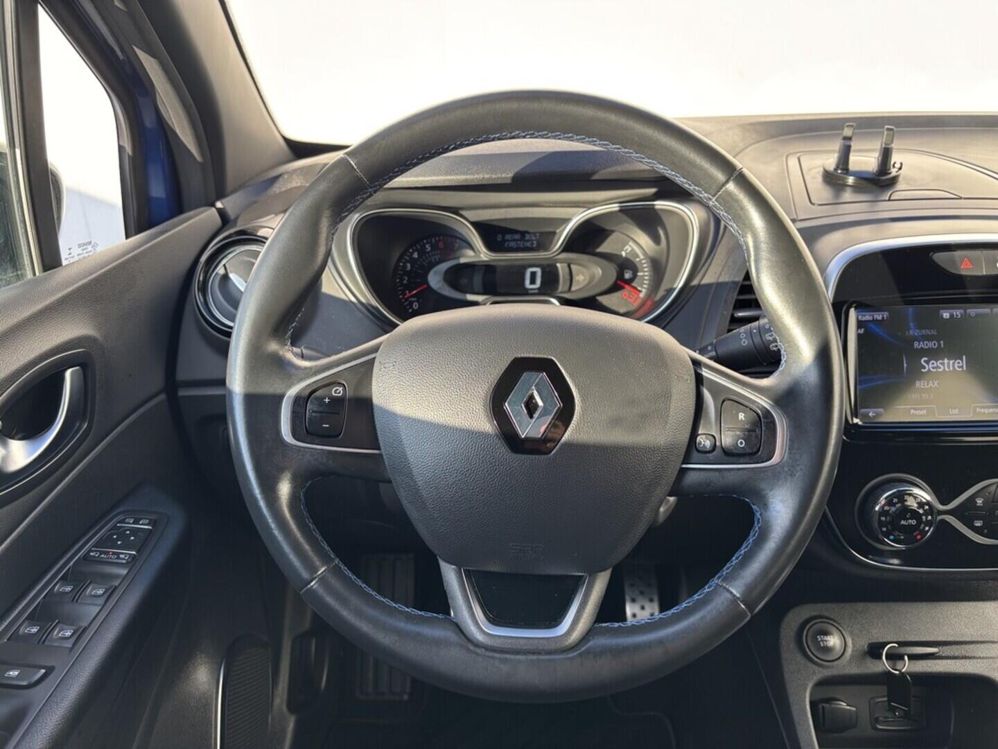 OZ190V01519_22.webp_CAPTUR  1.3 TCe 110 kW manuál