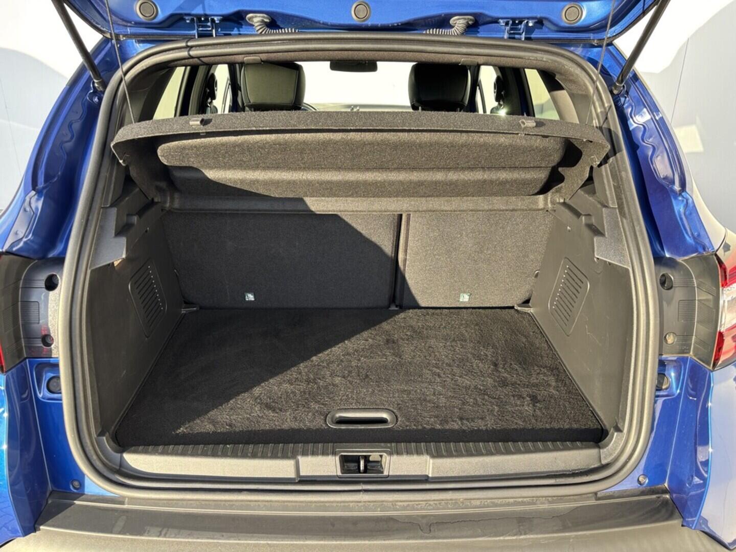 OZ190V01519_38.webp_CAPTUR  1.3 TCe 110 kW manuál