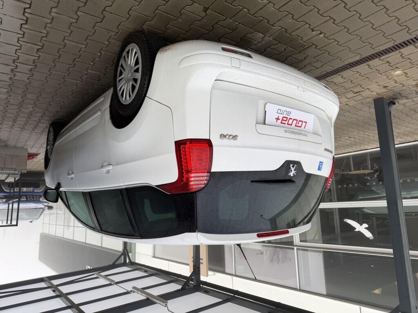 OZ190V01522_12.webp_5008  1.6 vti 88 kW manuál