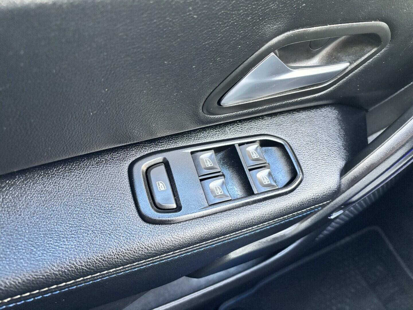 OZ190V01523_21.webp_DUSTER  1.0 Tce 74 kW manuál, DPH