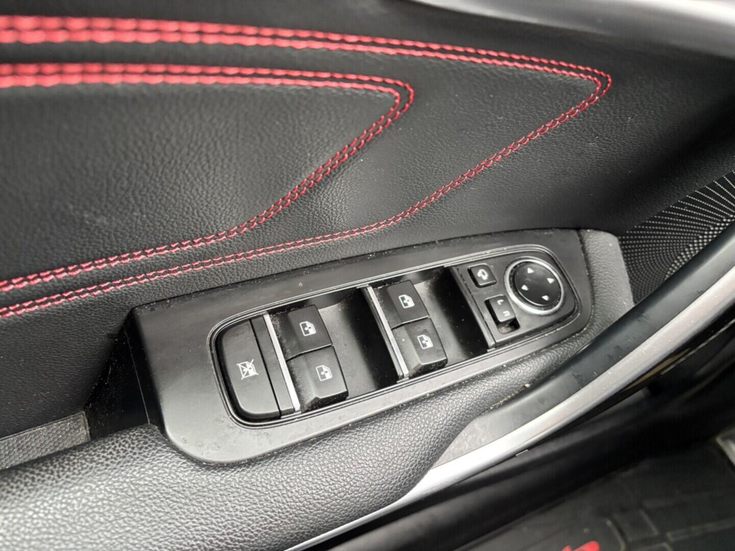 OZ190V01524_21.webp_PRO_CEED  GT  1.6 Tgi 150 kW automat