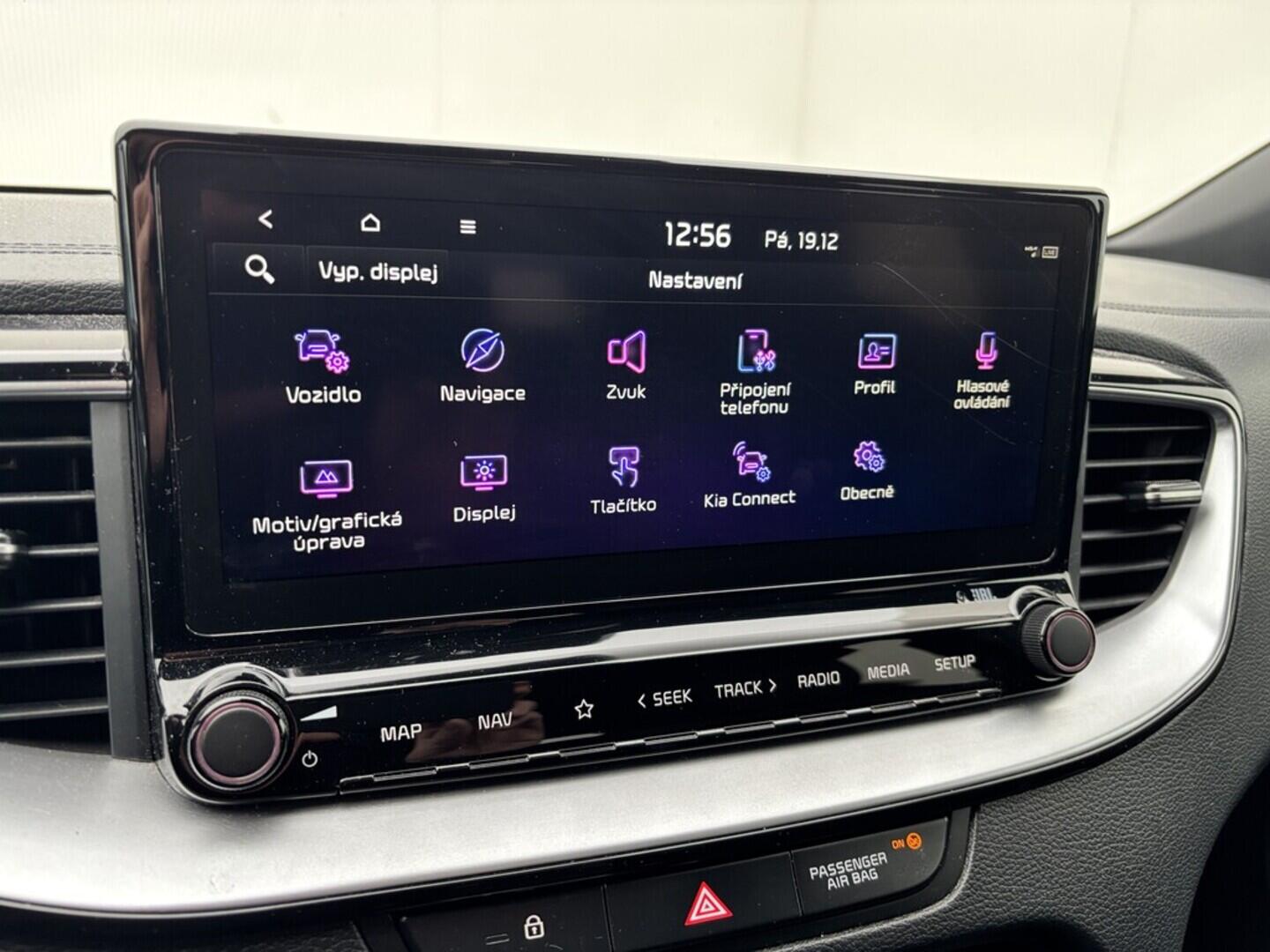 OZ190V01524_29.webp_PRO_CEED  GT  1.6 Tgi 150 kW automat