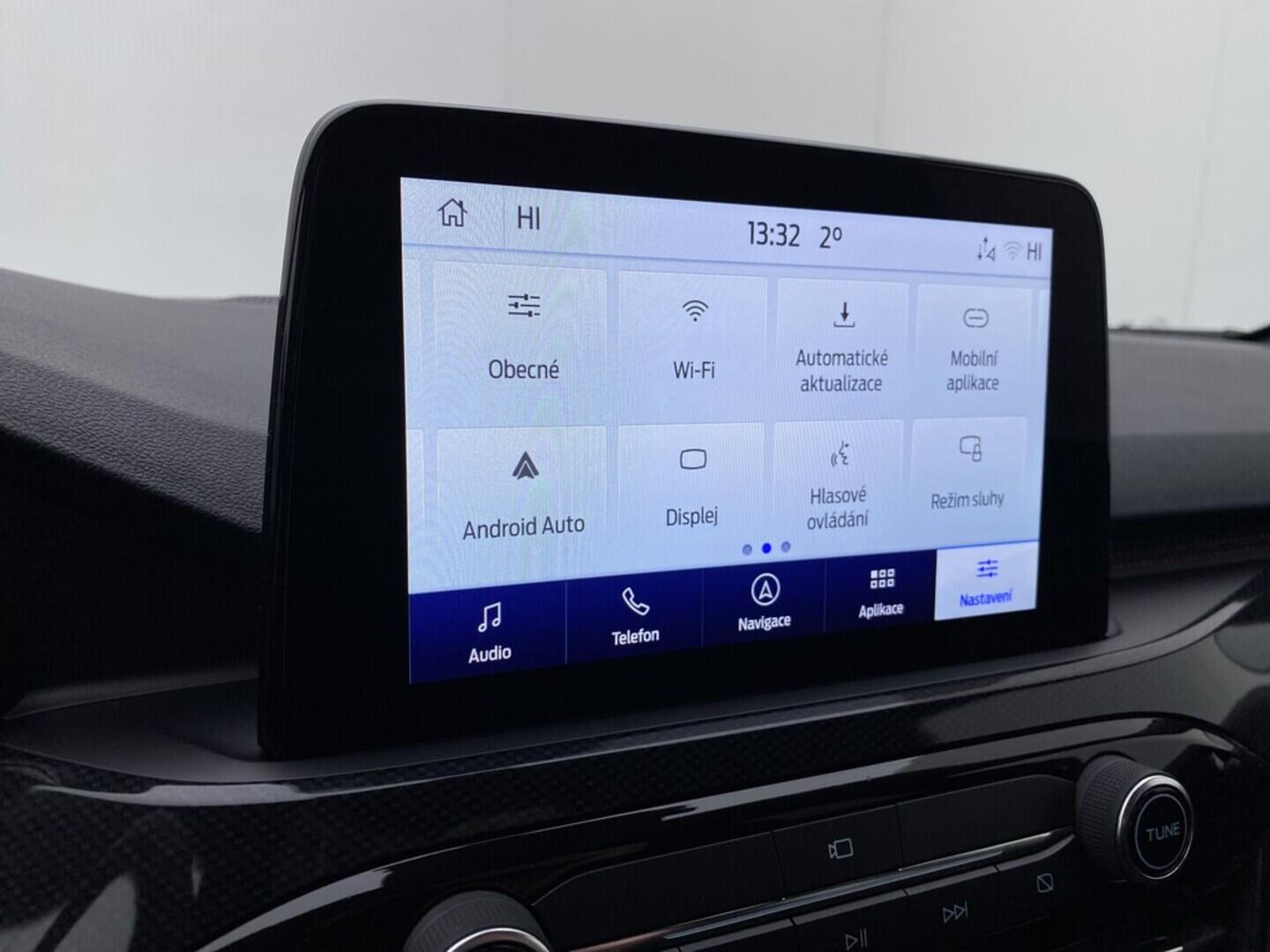 OZ190V01525_31.webp_KUGA ST-Line 2.0 TDI 110 kW manuál, DPH