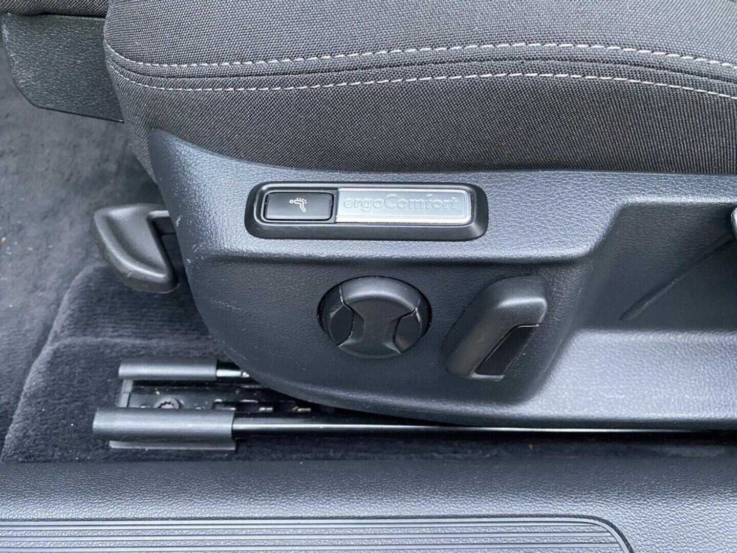 OZ190V01528_23.webp_PASSAT  2.0 TDI 110 kW manuál