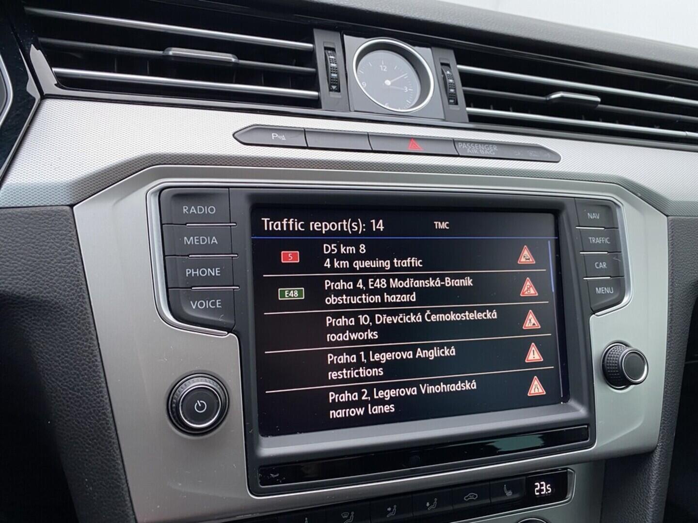 OZ190V01528_30.webp_PASSAT  2.0 TDI 110 kW manuál