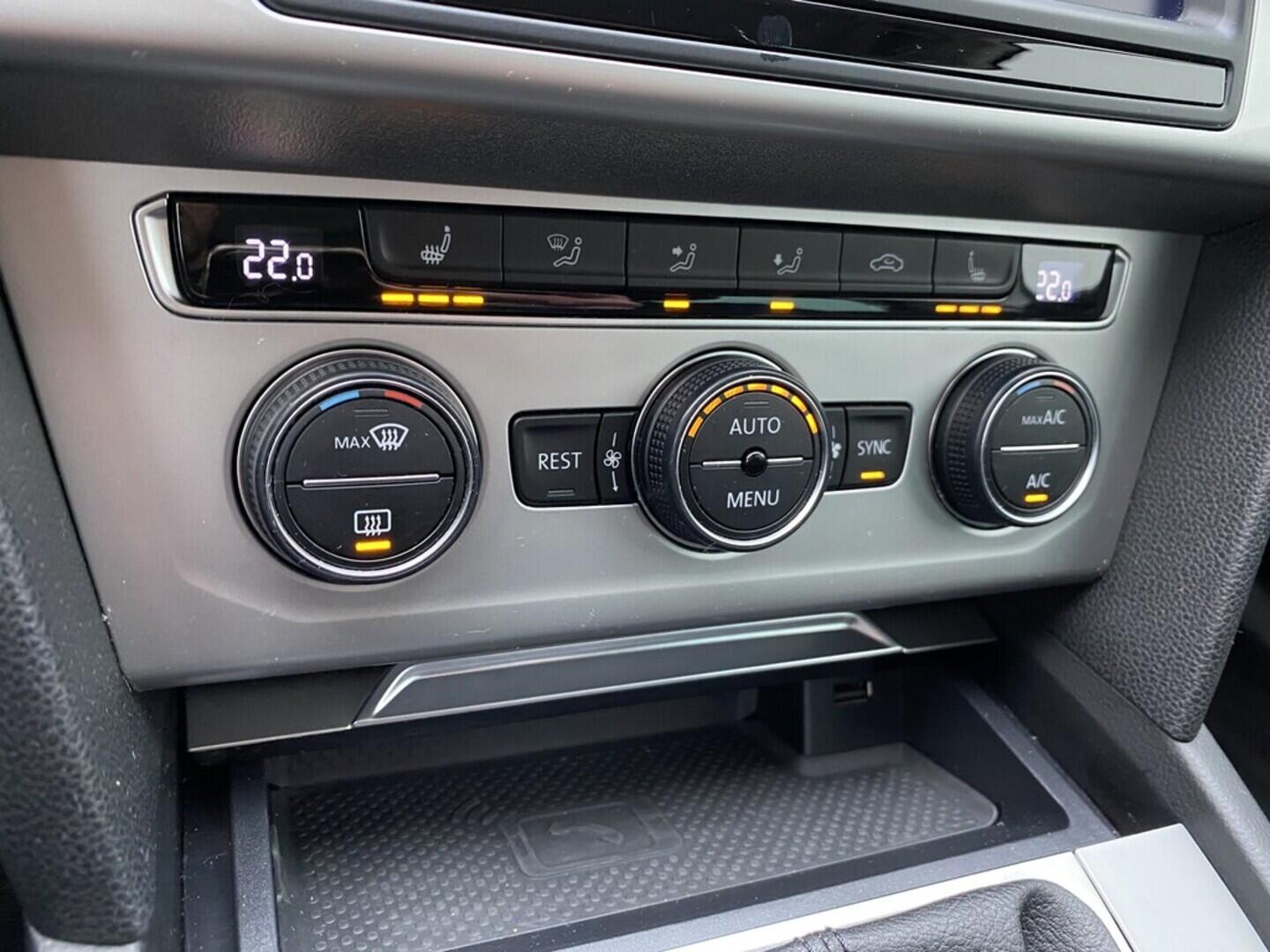 OZ190V01528_33.webp_PASSAT  2.0 TDI 110 kW manuál