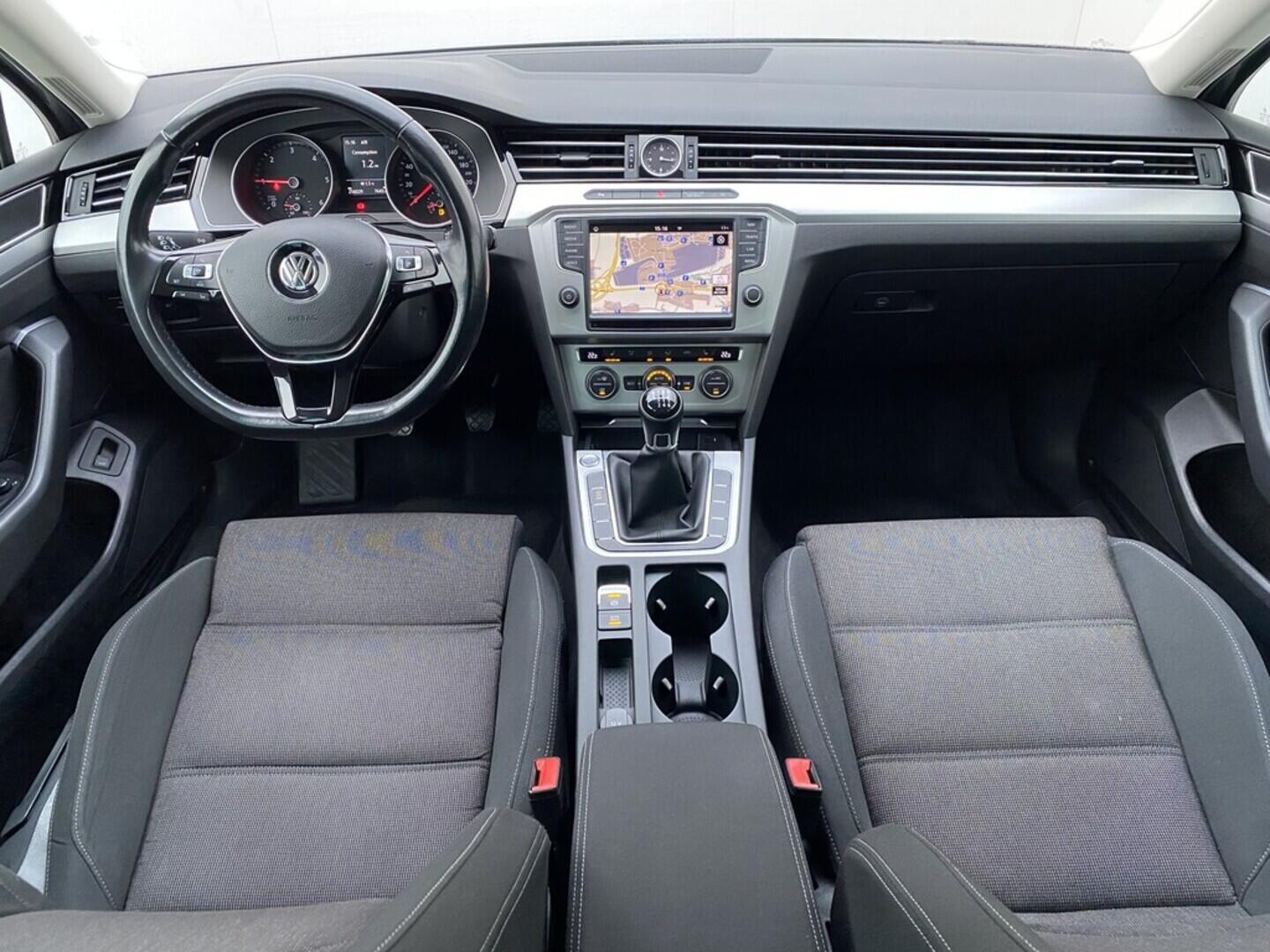 OZ190V01528_40.webp_PASSAT  2.0 TDI 110 kW manuál